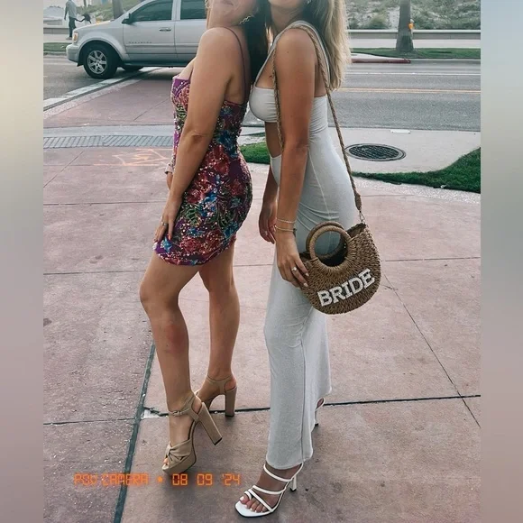 We Wore What - Off white sparkle dress - Picture 3 of 4